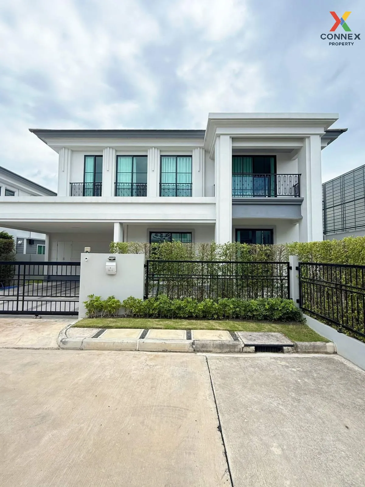 เช่าบ้าน  เศรษฐสิริ เสรีไทย ห้องมุม MRT-นพรัตนราชธานี คันนายาว เข 1