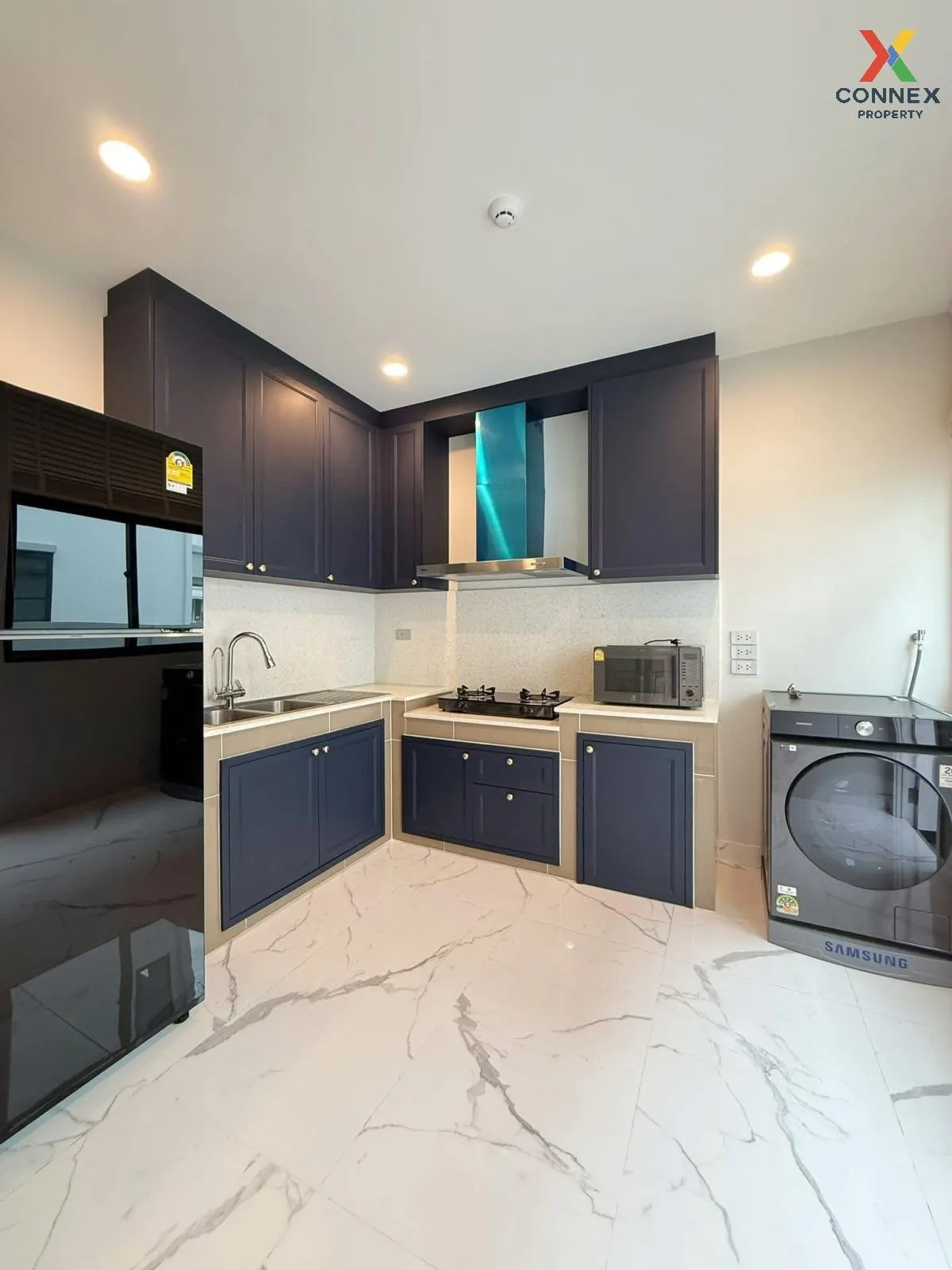 เช่าบ้าน  เศรษฐสิริ เสรีไทย ห้องมุม MRT-นพรัตนราชธานี คันนายาว เข