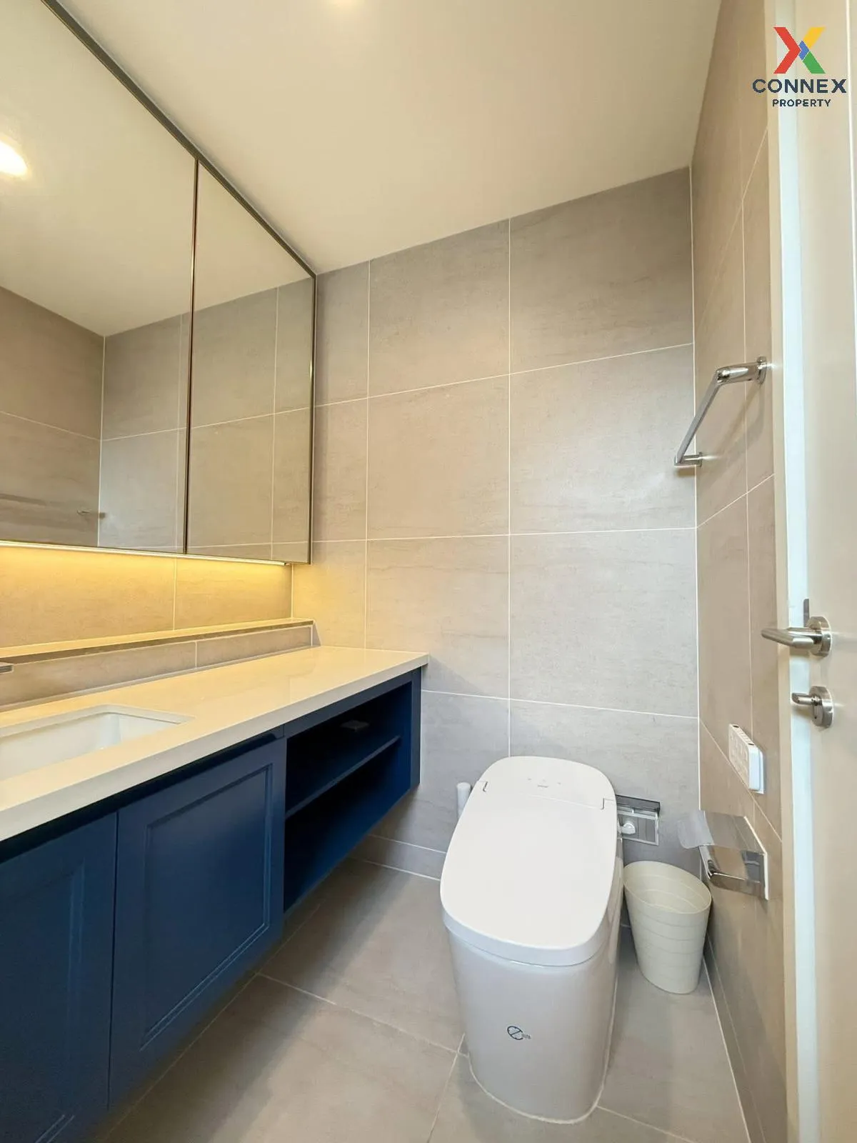 เช่าบ้าน  เศรษฐสิริ เสรีไทย ห้องมุม MRT-นพรัตนราชธานี คันนายาว เข