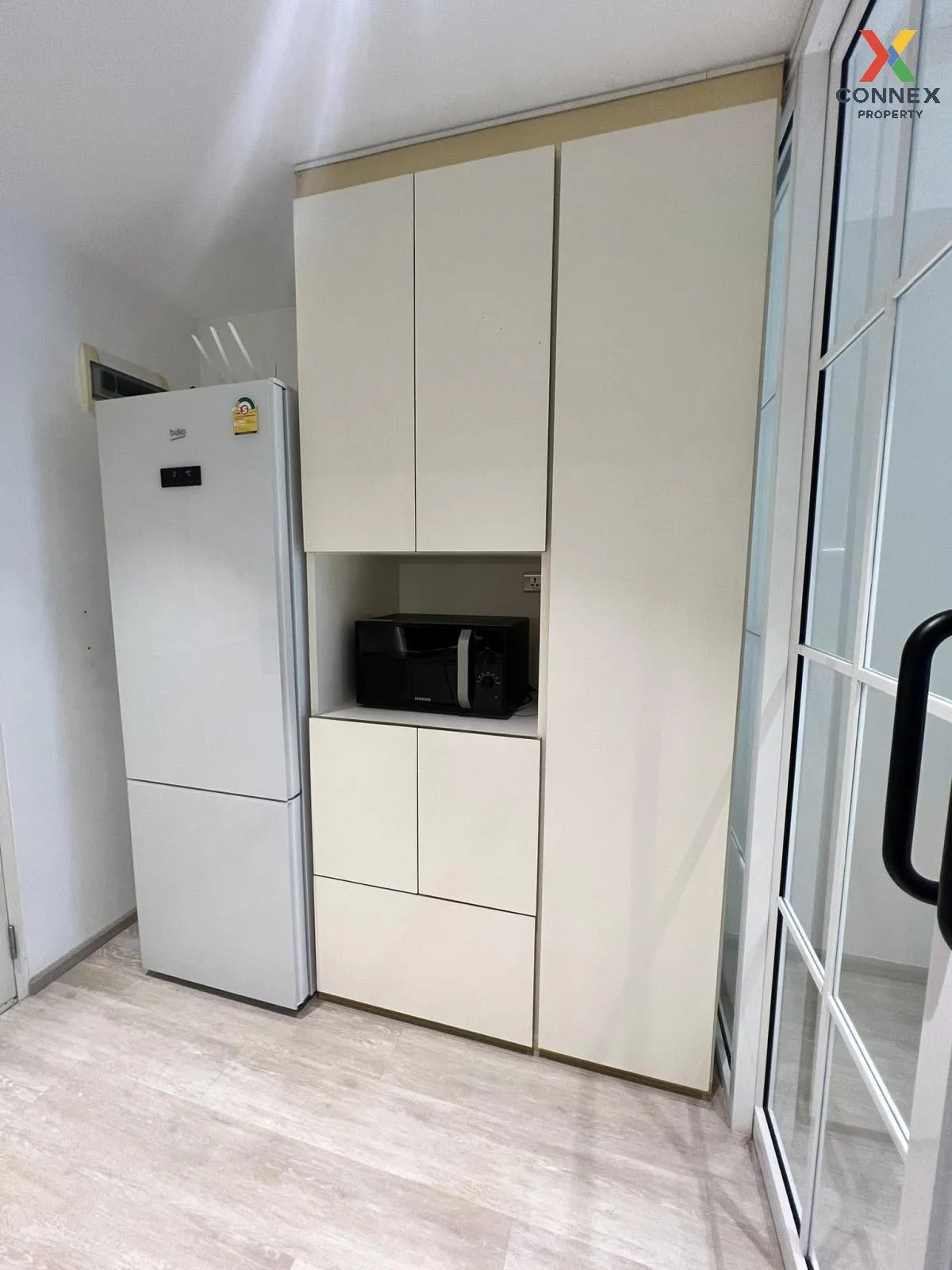 เช่าคอนโด  เดอะ โคลเวอร์ ทองหล่อ BTS-ทองหล่อ คลองตันเหนือ เขต วัฒ