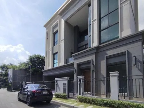 ขายบ้าน  แกรนด์ บางกอก บูเลอวาร์ด ปิ่นเกล้า - บรมฯ ชั้นสูง ห้องมุม หน้ากว้าง ศาลาธรรมสพน์ เขต ทวีวัฒนา กรุงเทพ CX-136340