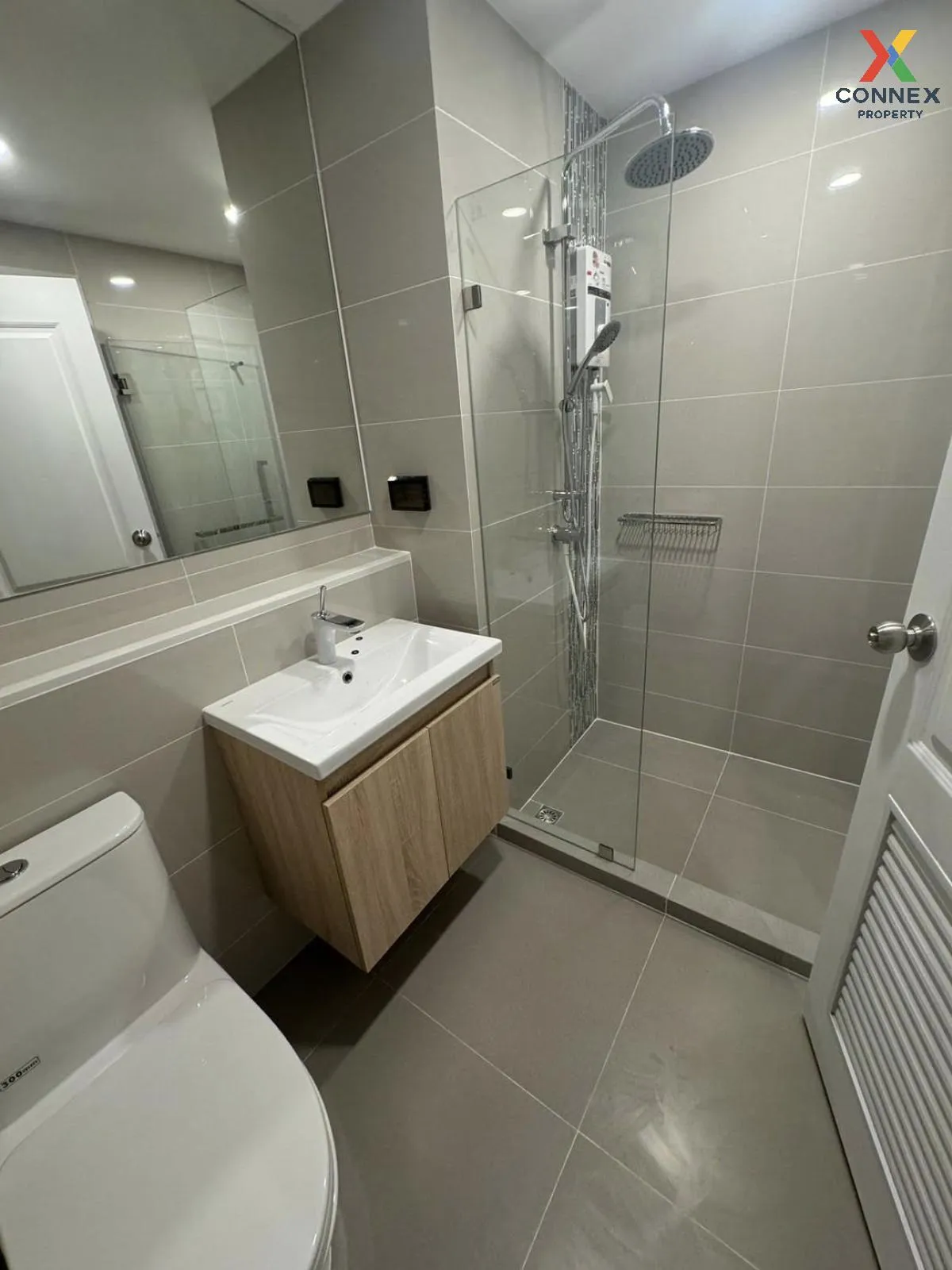 เช่าคอนโด  ไซบิค รัชดา 32  แขวงจันทรเกษม เขต จตุจักร กรุงเทพ CX-1