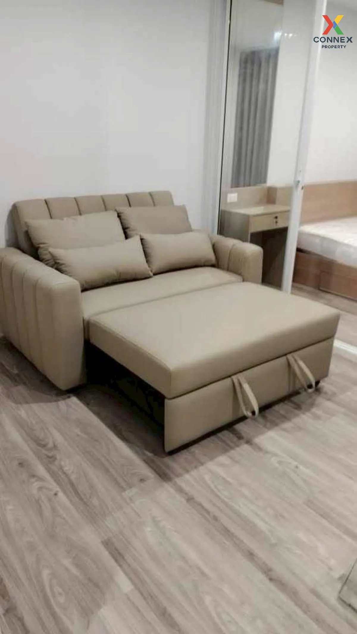 เช่าคอนโด  รีเจ้นท์ โฮม บางนา (โครงการใหม่) ชั้นสูง รีโนเวทใหม่ บ