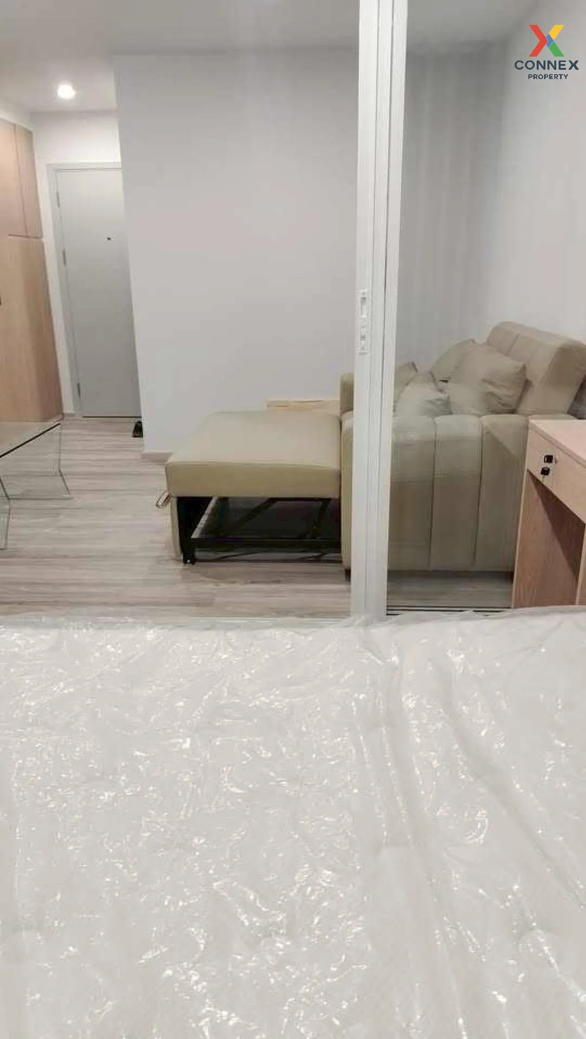 เช่าคอนโด  รีเจ้นท์ โฮม บางนา (โครงการใหม่) ชั้นสูง รีโนเวทใหม่ บ