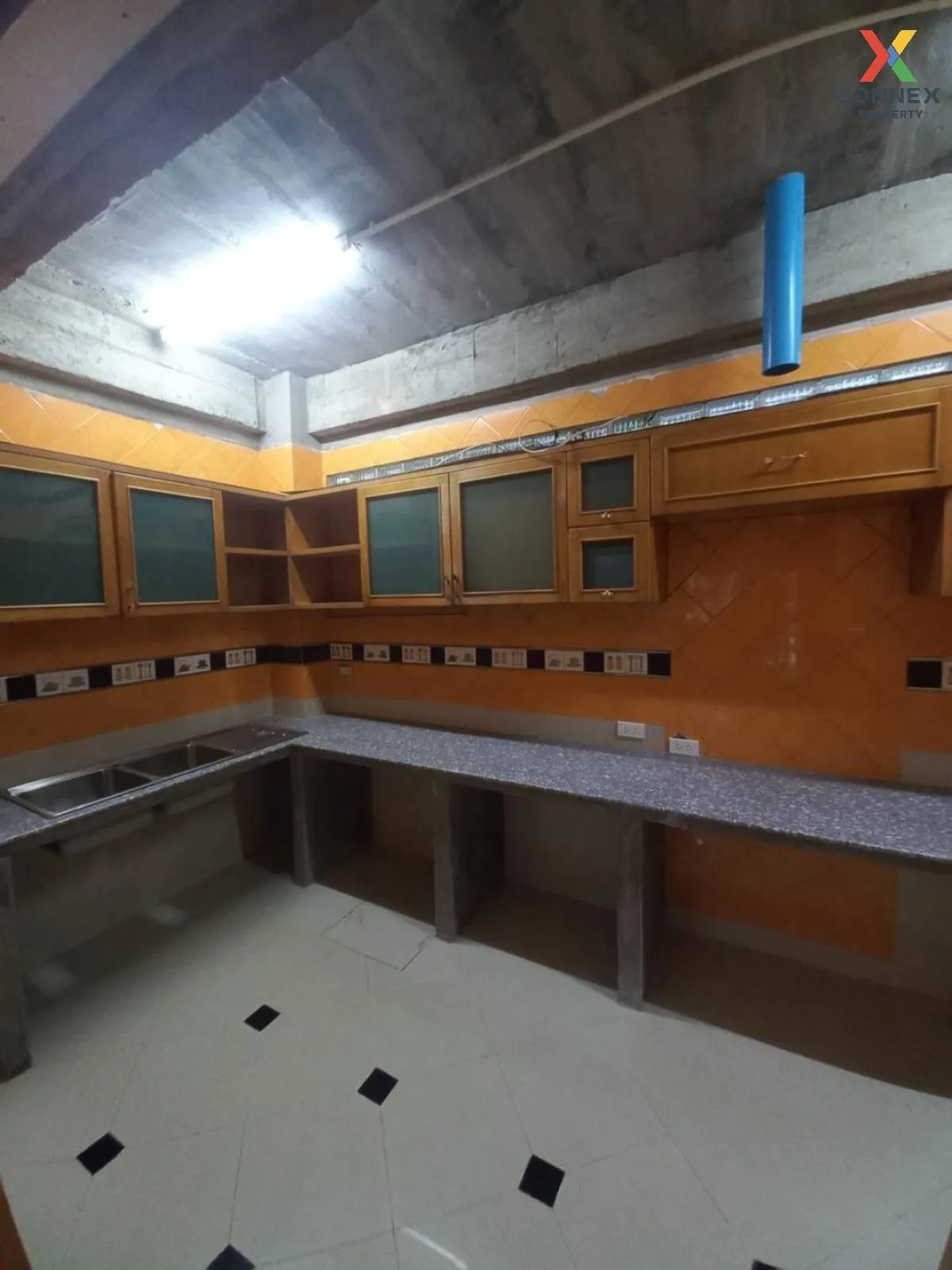 For Sale Townhouse/Townhome  , BAAN KLANG MUANG RAMA9-RAMKHMAHAEN 4