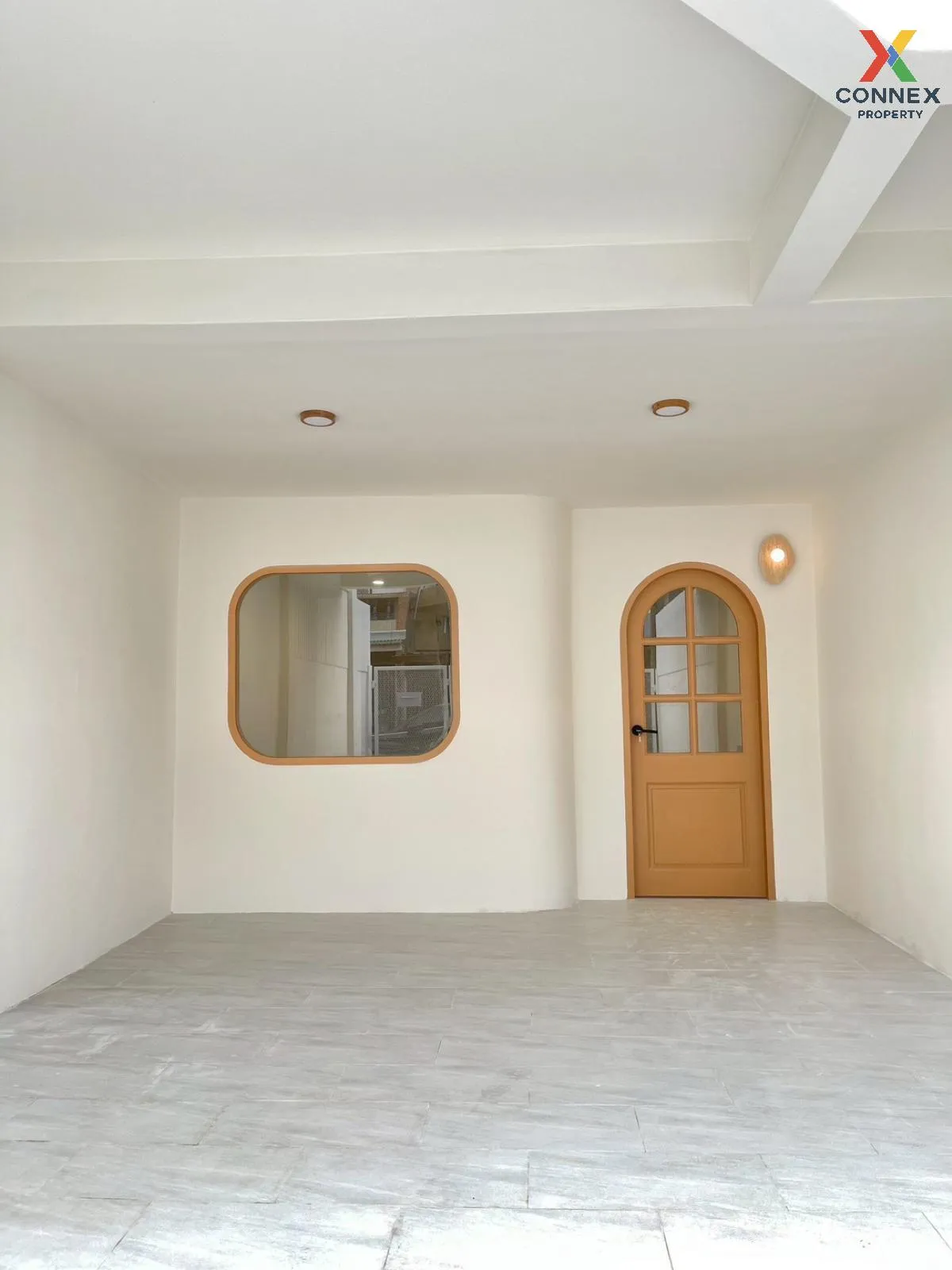 For Sale 2-Storey Townhouse, Fully Renovated, Soi Udomsuk 47 , Ph 2