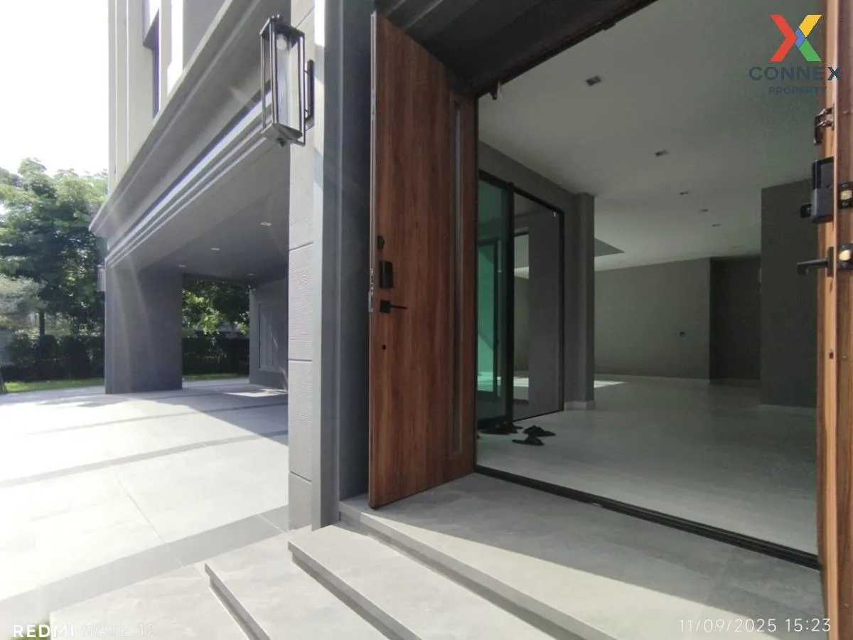 ขายบ้าน  แกรนด์ บางกอก บูเลอวาร์ด ปิ่นเกล้า - บรมฯ ชั้นสูง ห้องมุ 3