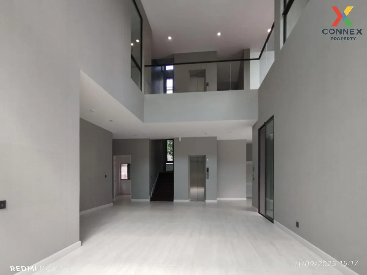 ขายบ้าน  แกรนด์ บางกอก บูเลอวาร์ด ปิ่นเกล้า - บรมฯ ชั้นสูง ห้องมุ