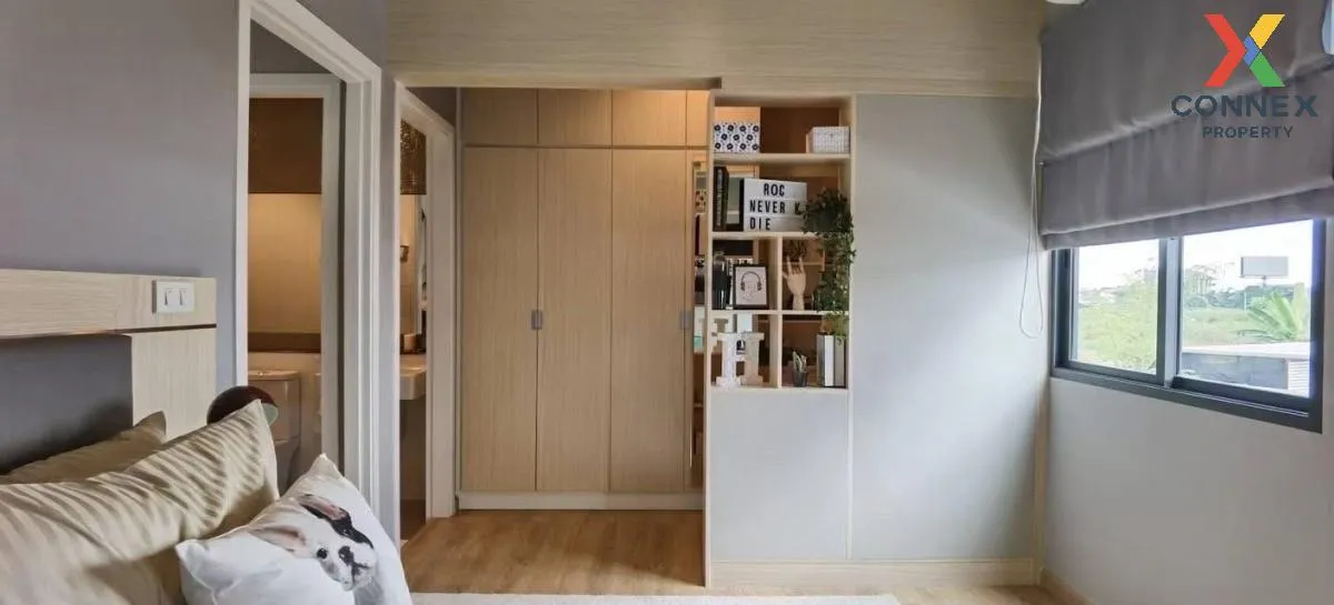 For Rent Townhouse/Townhome  , Eigen Rama 9 , newly renovated , P