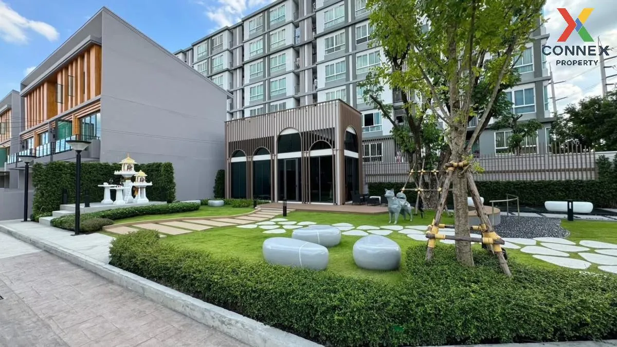 For Rent Townhouse/Townhome  , Eigen Rama 9 , newly renovated , P