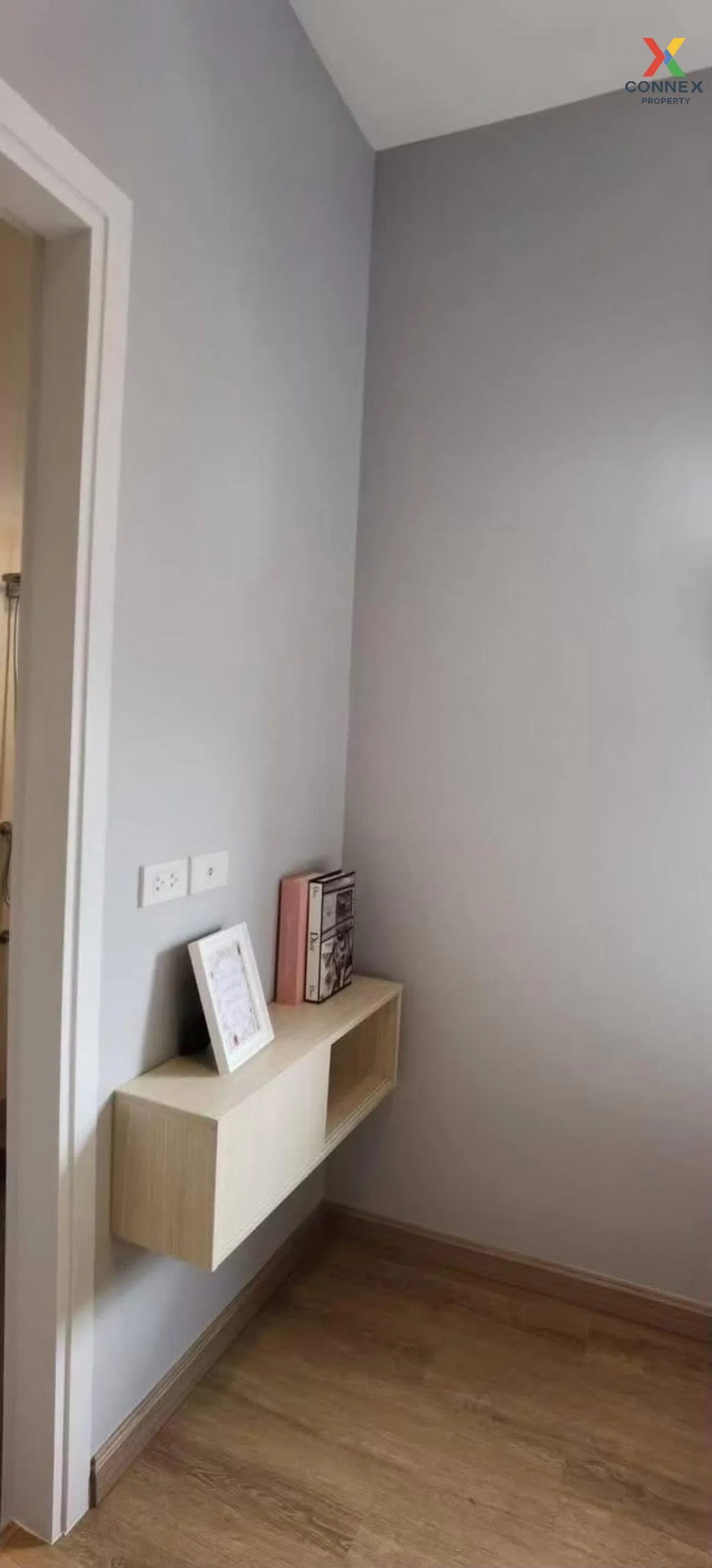 For Rent Townhouse/Townhome  , Eigen Rama 9 , newly renovated , P