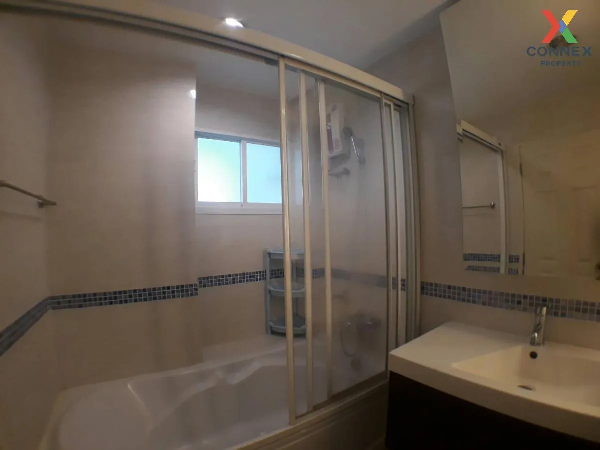 FOR RENT condo , Life @ Sukhumvit 65 , BTS-Ekkamai , Phra Khanong
