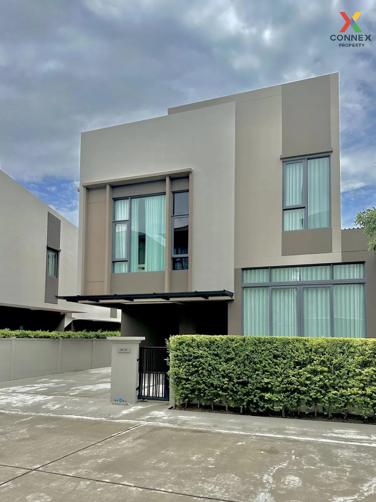 ขายบ้าน  บ้านกลางเมือง ดิ อิดิชั่น สุขุมวิท - อ่อนนุช ประเวศ เขต  1