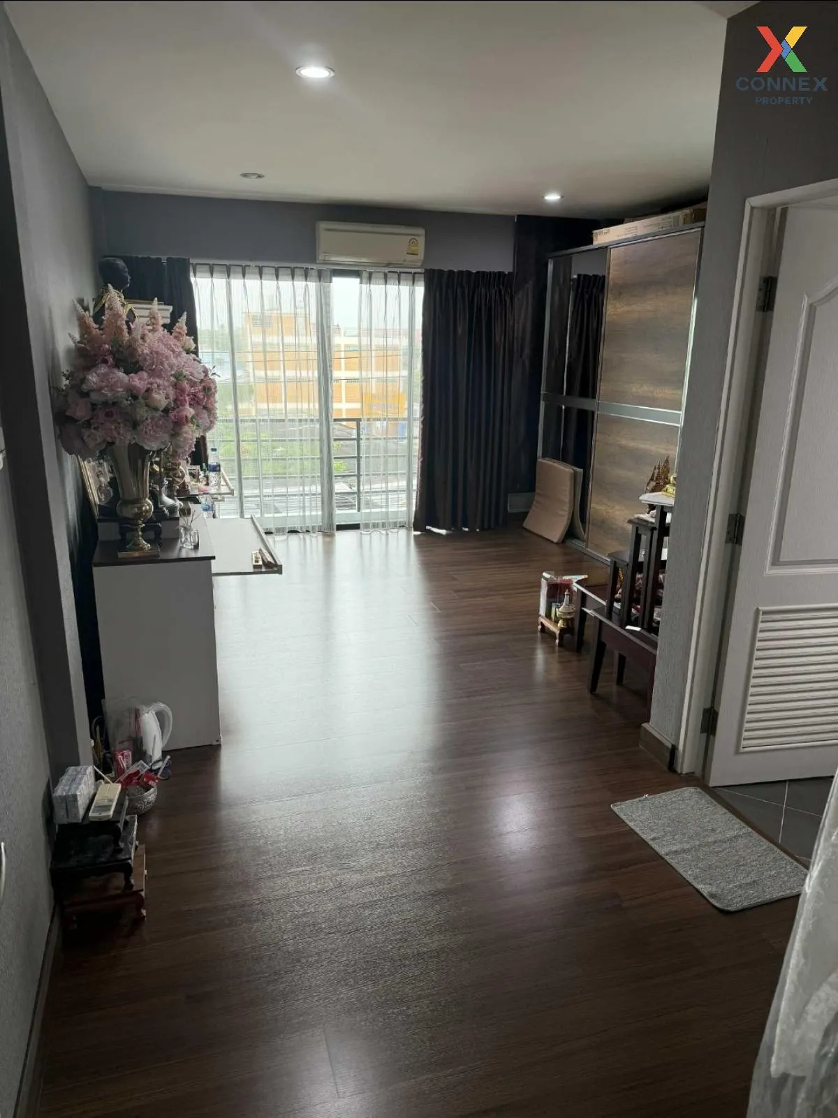 For Sale The Ricco Petchkasem​-Bangkae​ , high floor , corner uni