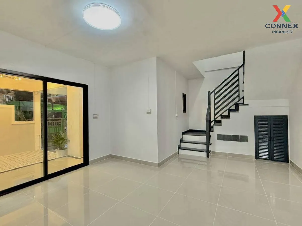 ขายทาวน์เฮ้าส์/ทาวน์โฮม  บ้านพฤกษา 38/1 บางกรวย - ไทรน้อย ห้องมุม