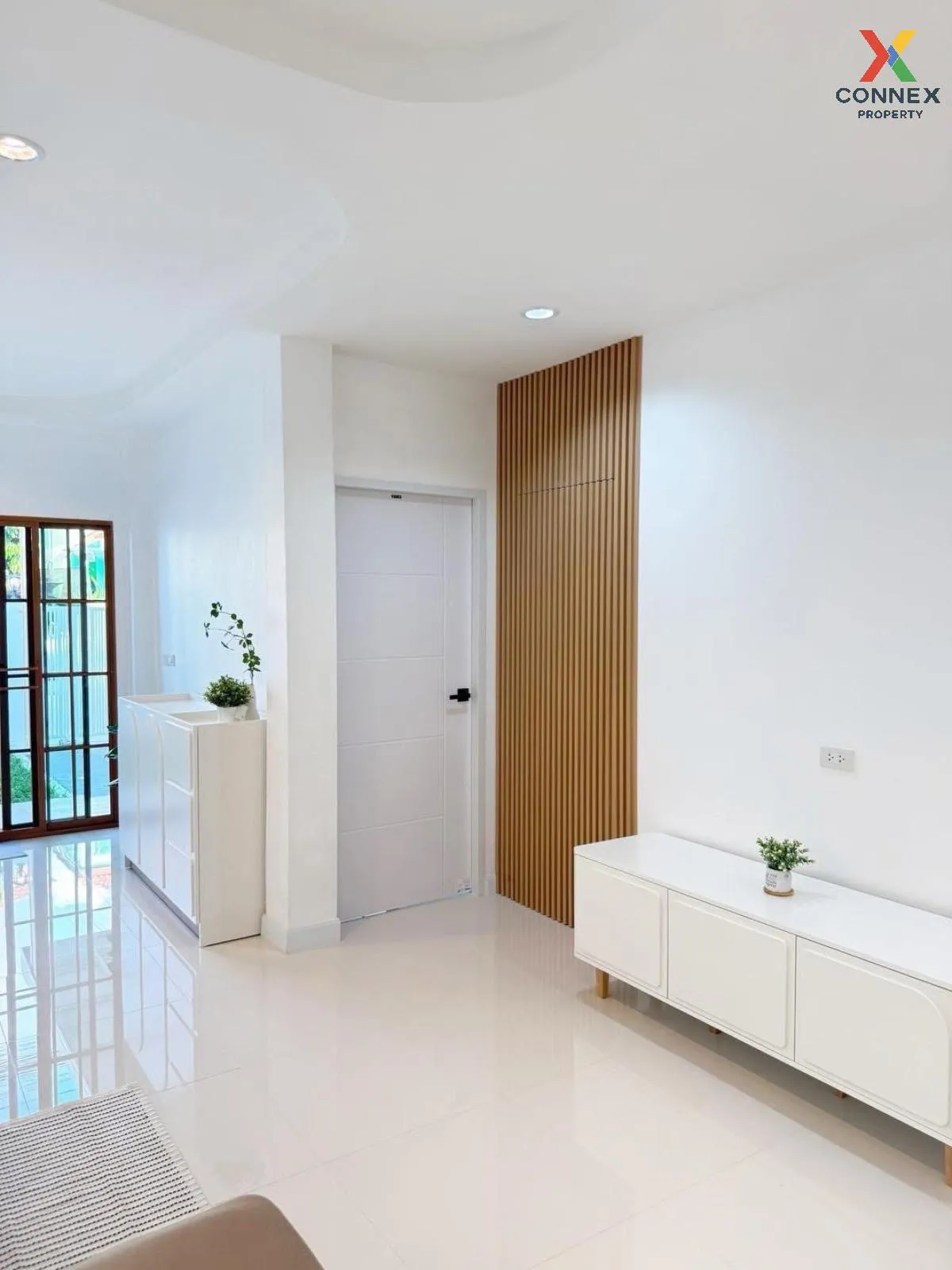 ขายทาวน์เฮ้าส์/ทาวน์โฮม  อมรทรัพย์ เลียบวารี รีโนเวทใหม่ โคกแฝด เ 4