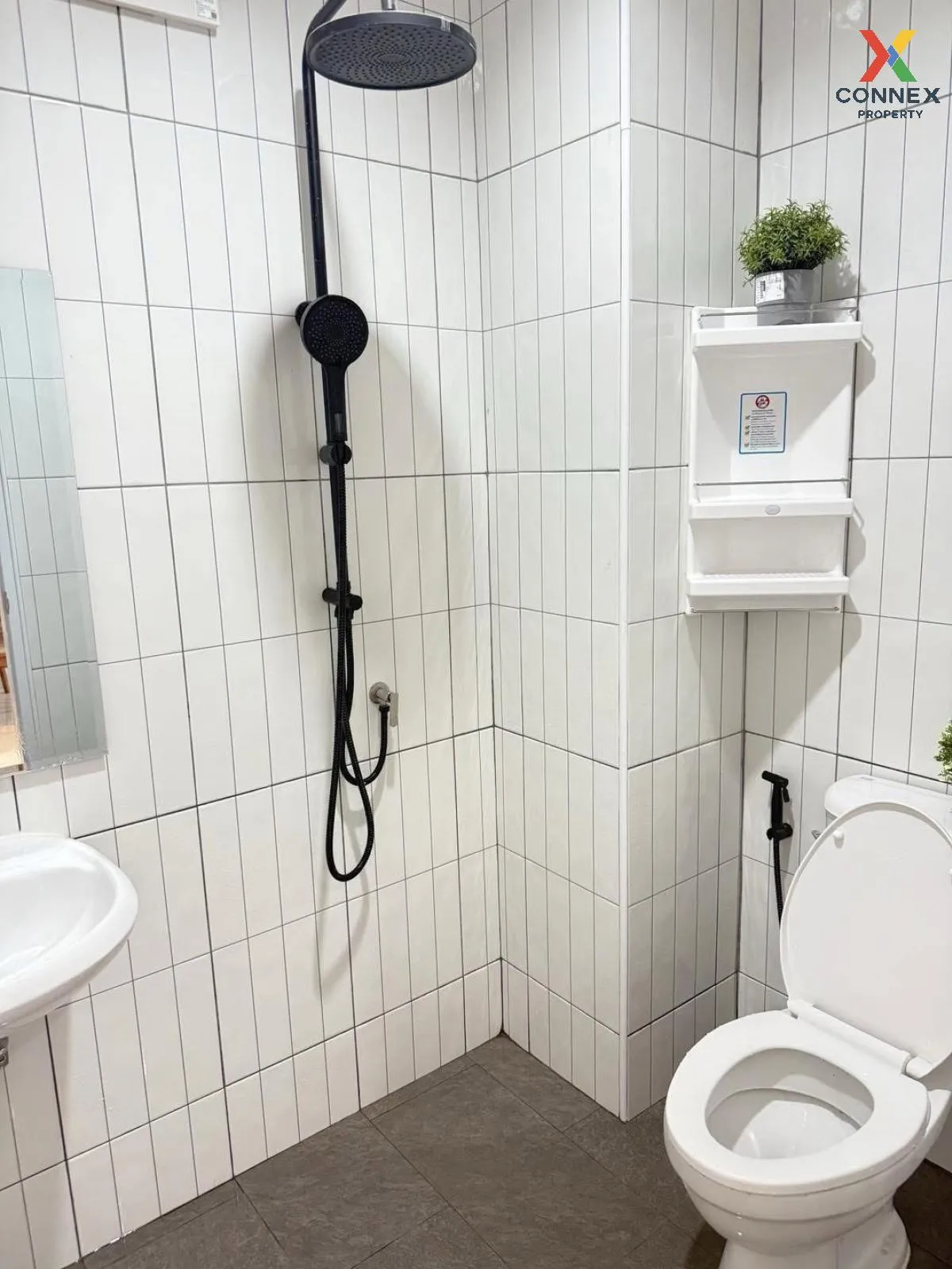 ขายทาวน์เฮ้าส์/ทาวน์โฮม  อมรทรัพย์ เลียบวารี รีโนเวทใหม่ โคกแฝด เ