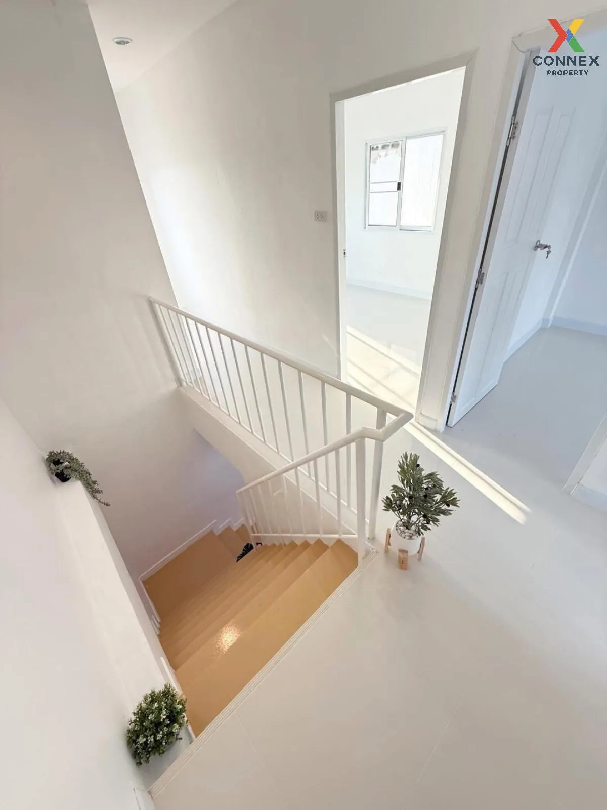 ขายทาวน์เฮ้าส์/ทาวน์โฮม  อมรทรัพย์ เลียบวารี รีโนเวทใหม่ โคกแฝด เ