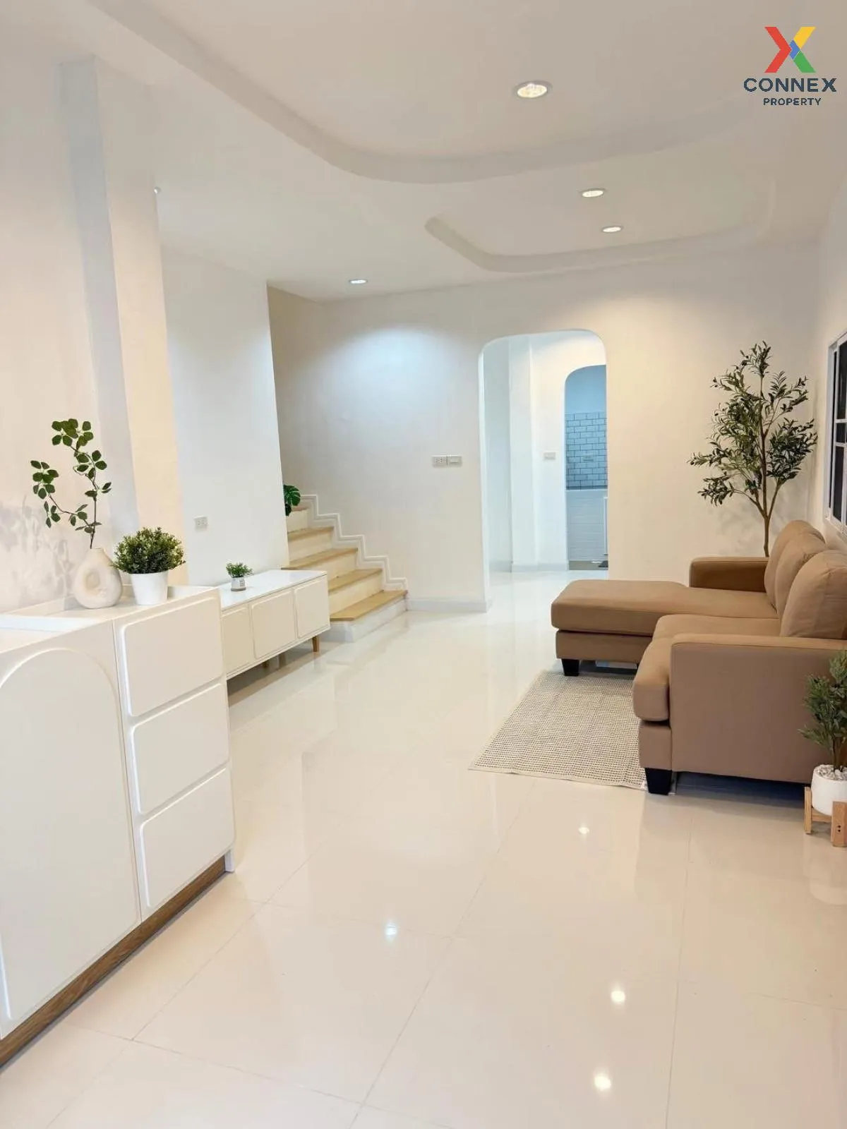 ขายทาวน์เฮ้าส์/ทาวน์โฮม  อมรทรัพย์ เลียบวารี รีโนเวทใหม่ โคกแฝด เ