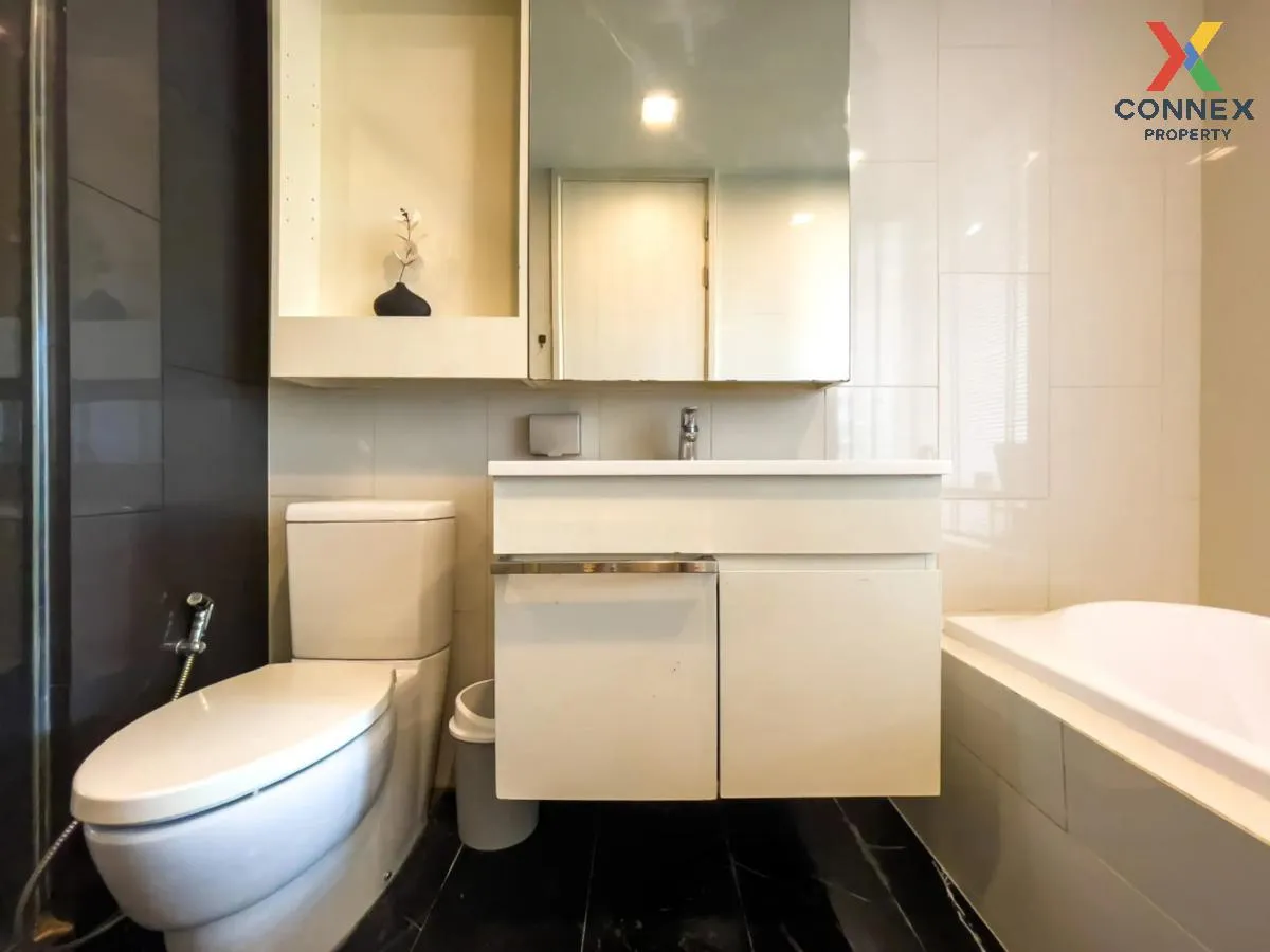 For Rent Condo , Via 31 , Khlong Toei Nuea , Watthana , Bangkok ,