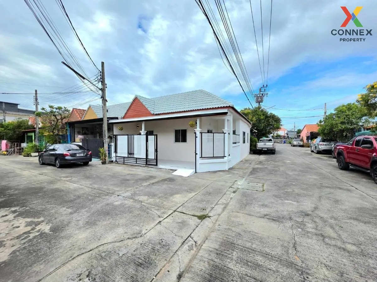 ขายทาวน์เฮ้าส์/ทาวน์โฮม  อรัญญาวิลล์ ห้องมุม รีโนเวทใหม่ แพรกษา เ 2