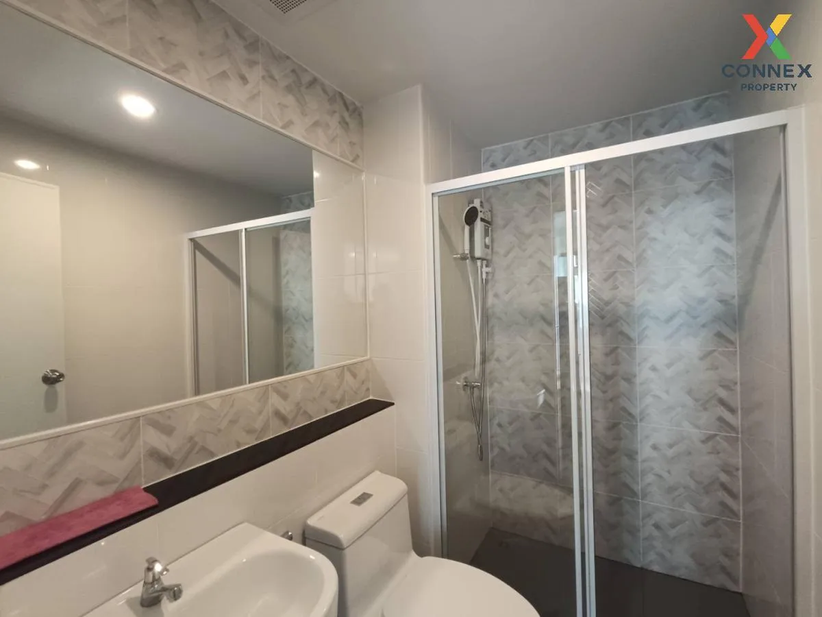 For Rent Condo , Regent Home Wutthakat , nice view , high floor ,