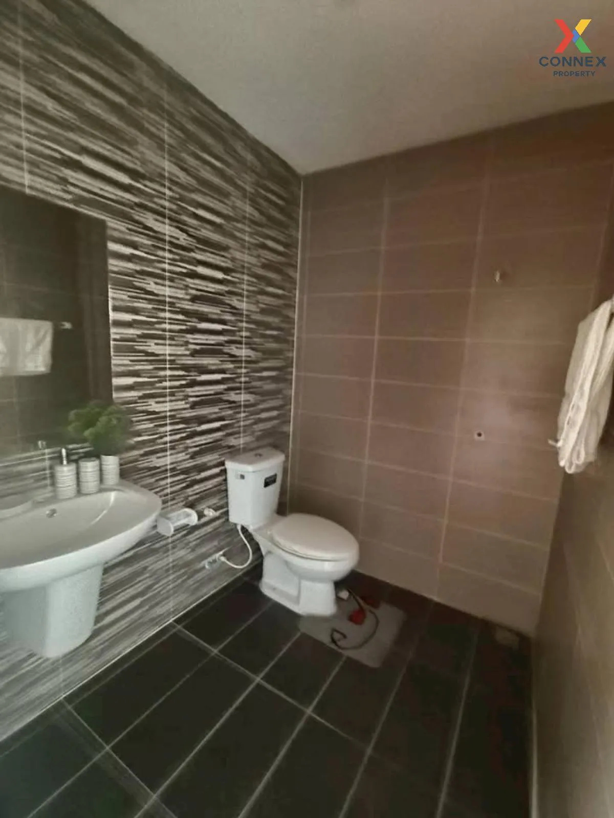 ขายทาวน์เฮ้าส์/ทาวน์โฮม  ไลโอ นอฟ วงแหวน - ปิ่นเกล้า (พระนอน) MRT 4