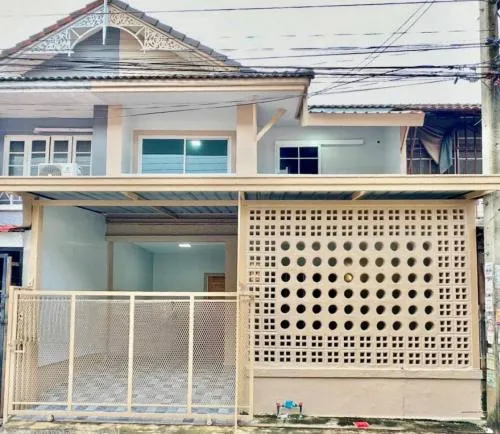 For Sale Townhouse/Townhome  , Baan Phrueksa 3 Bang Bua Thong , newly renovated , Bang Khu Rat , Bang Bua Thong , Nonthaburi , CX-136523