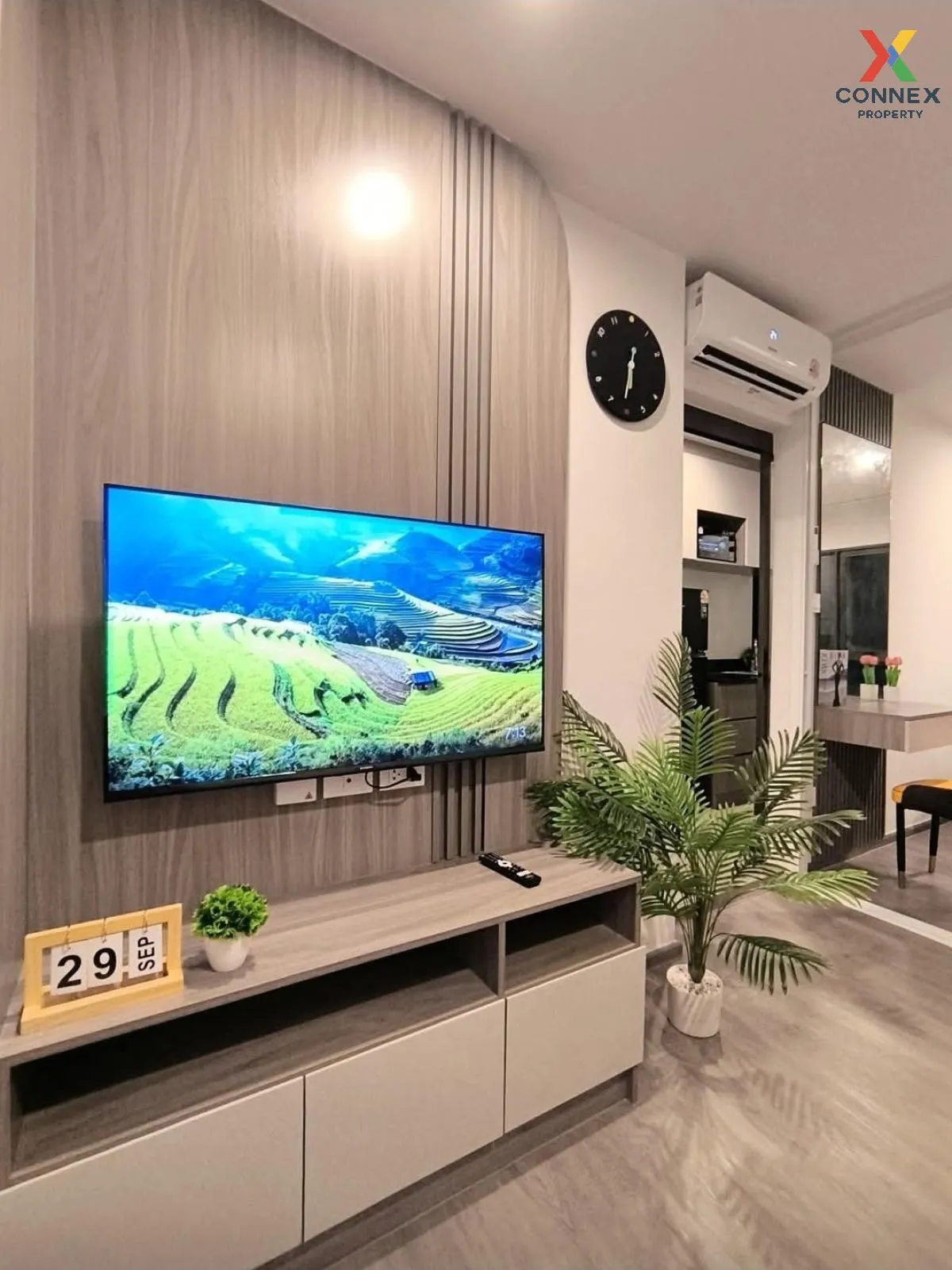 เช่าคอนโด  รีเจ้นท์ โฮม วุฒากาศ วิวสวย ชั้นสูง รีโนเวทใหม่ ตลาดพล 2