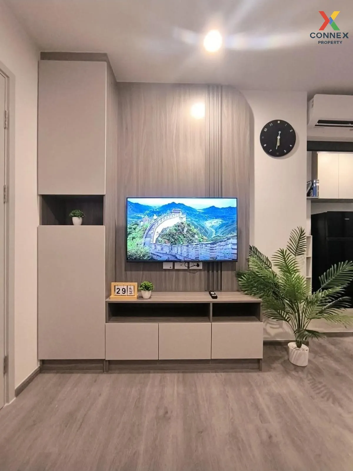 เช่าคอนโด  รีเจ้นท์ โฮม วุฒากาศ วิวสวย ชั้นสูง รีโนเวทใหม่ ตลาดพล 3