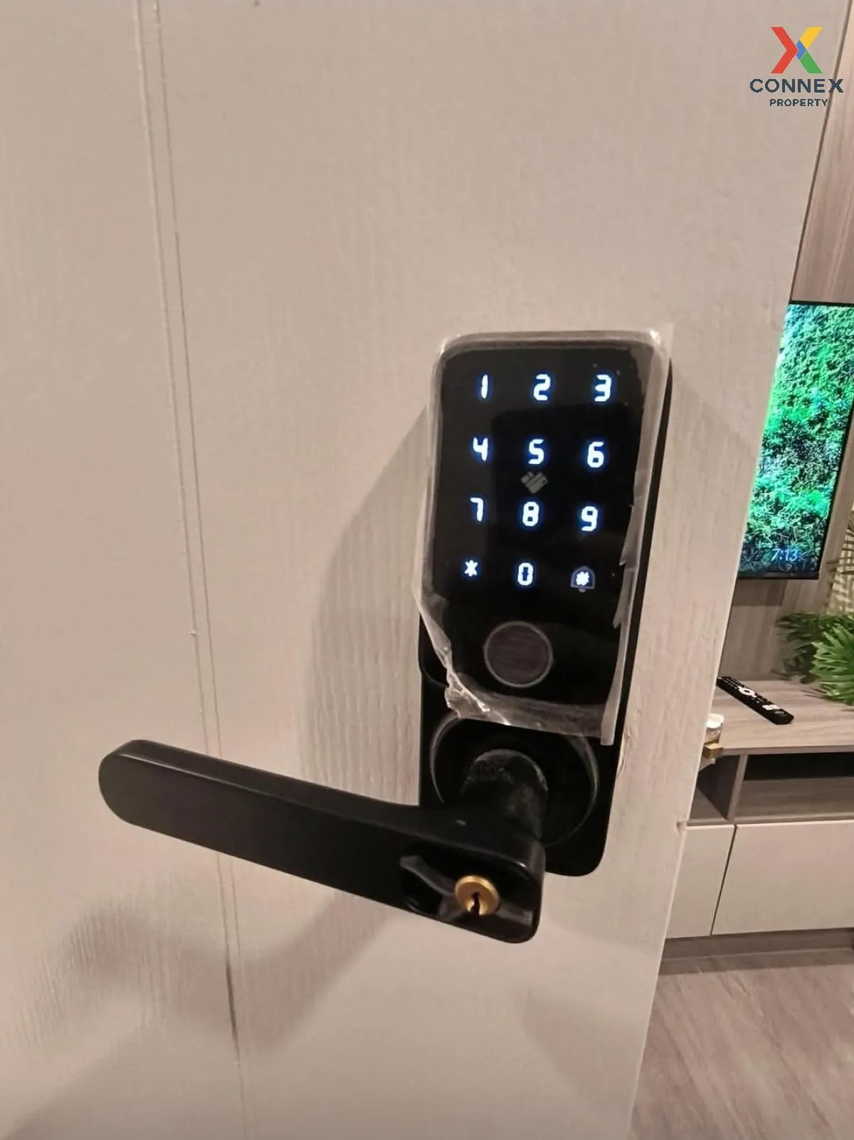 เช่าคอนโด  รีเจ้นท์ โฮม วุฒากาศ วิวสวย ชั้นสูง รีโนเวทใหม่ ตลาดพล