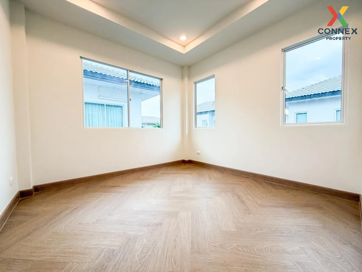 For Sale House , Centro Westgate , MRT-Khong Bang Phai , Bang Mae