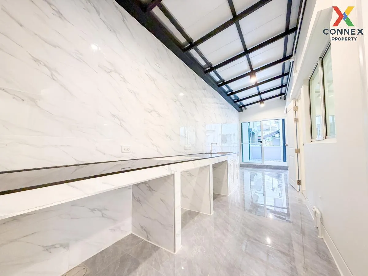 For Sale House , Centro Westgate , MRT-Khong Bang Phai , Bang Mae