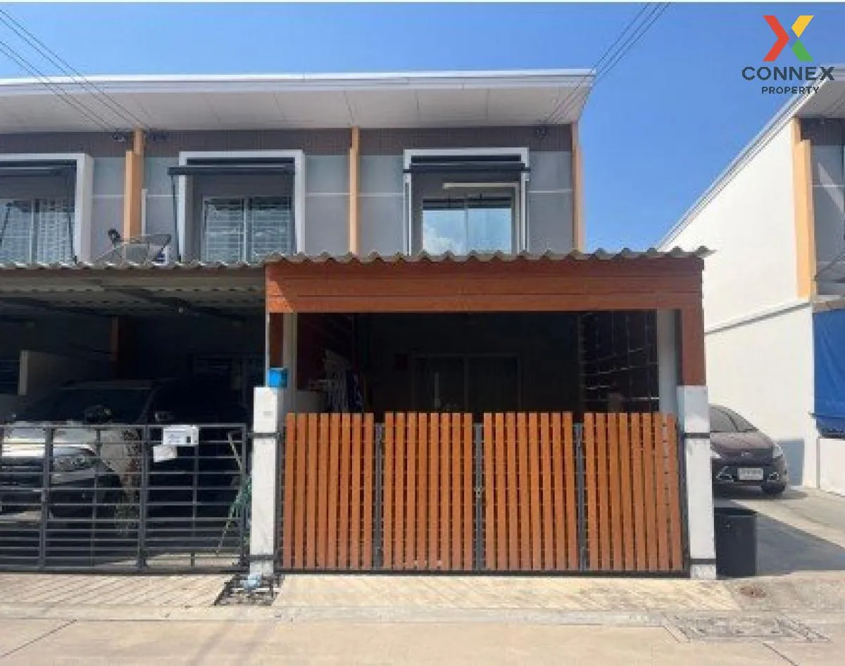 For Sale Townhouse/Townhome  , Family City Phan Thong , Nong Kakh 1