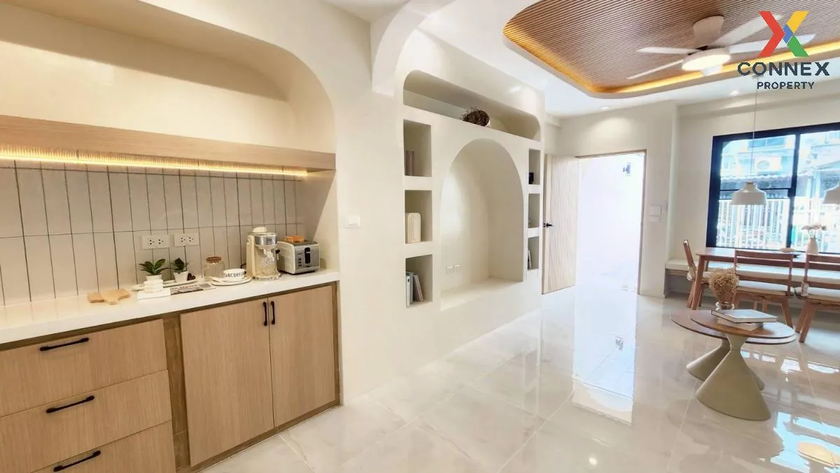 ขายบ้าน  บ้าน อยู่เจริญ ลาดพร้าว 101 รีโนเวทใหม่ MRT-ลาดพร้าว 101 4