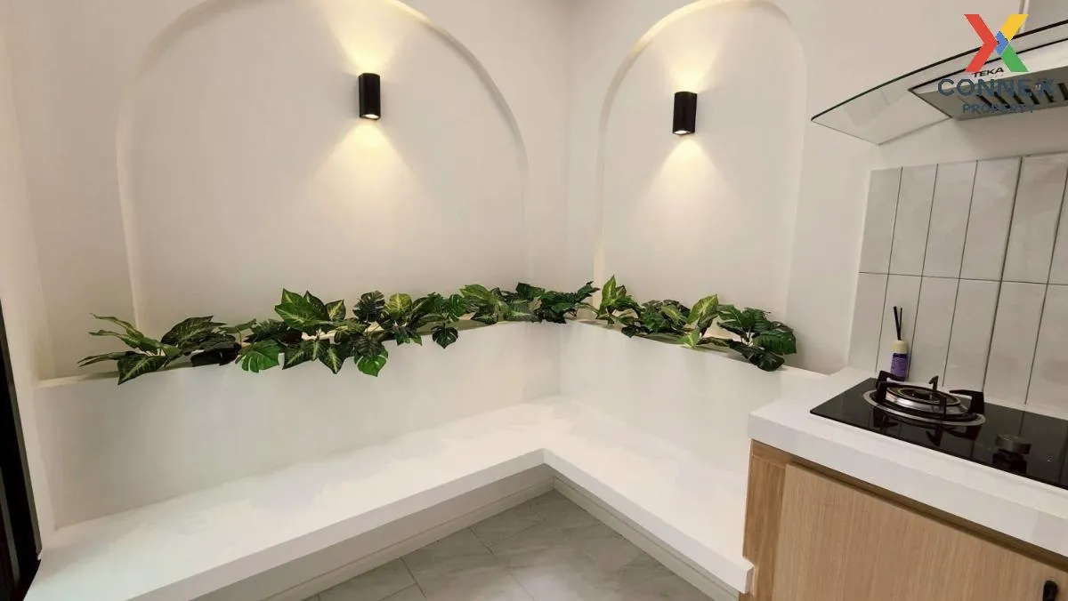 ขายบ้าน  บ้าน อยู่เจริญ ลาดพร้าว 101 รีโนเวทใหม่ MRT-ลาดพร้าว 101