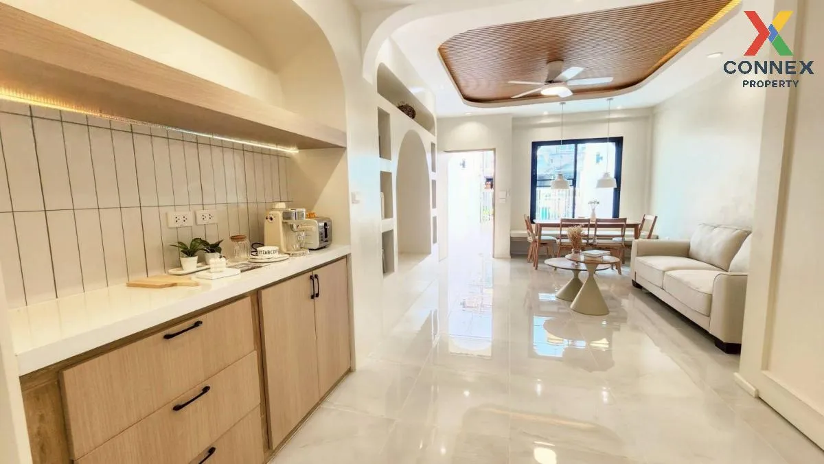 ขายบ้าน  บ้าน อยู่เจริญ ลาดพร้าว 101 รีโนเวทใหม่ MRT-ลาดพร้าว 101