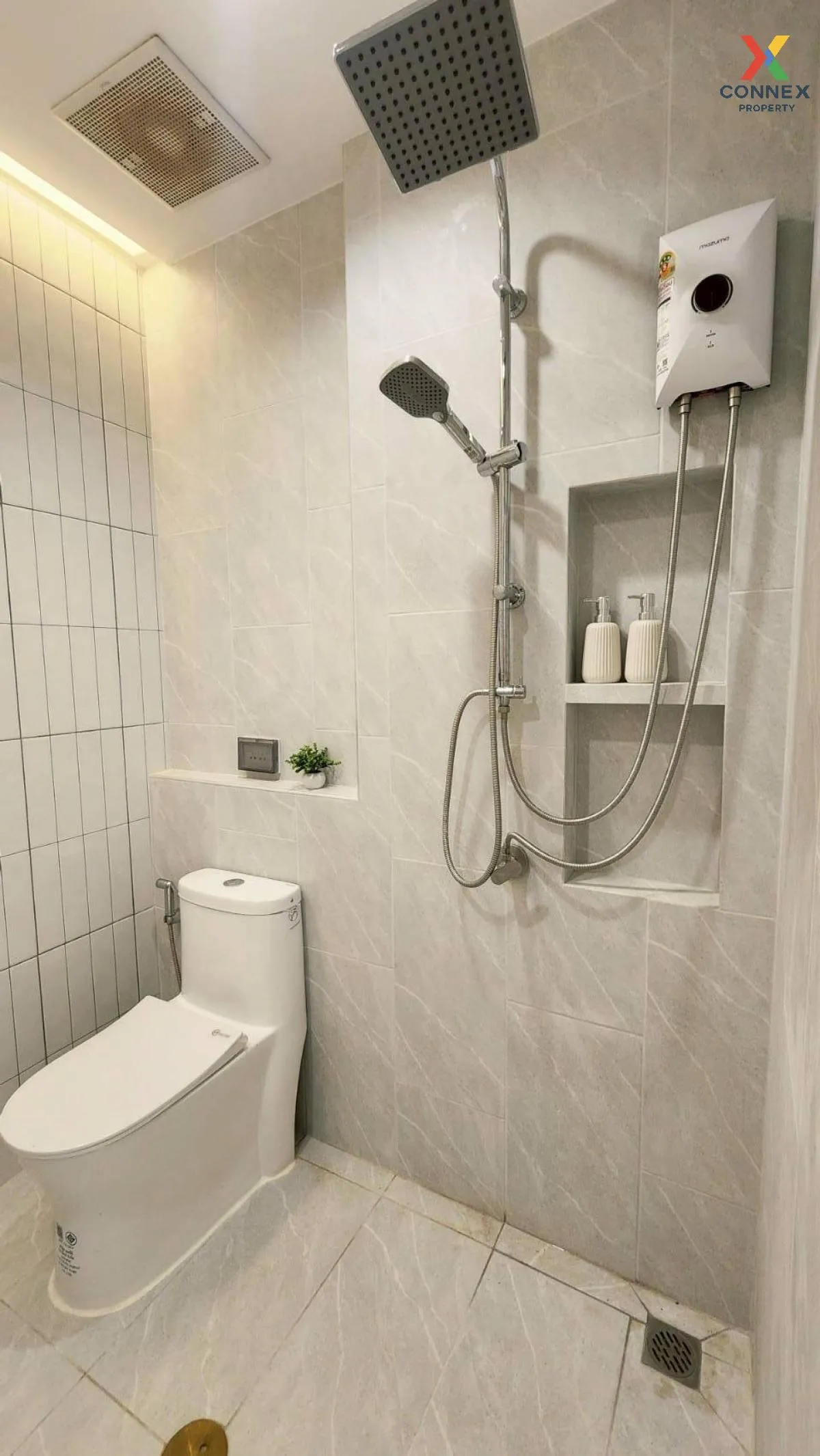 ขายบ้าน  บ้าน อยู่เจริญ ลาดพร้าว 101 รีโนเวทใหม่ MRT-ลาดพร้าว 101