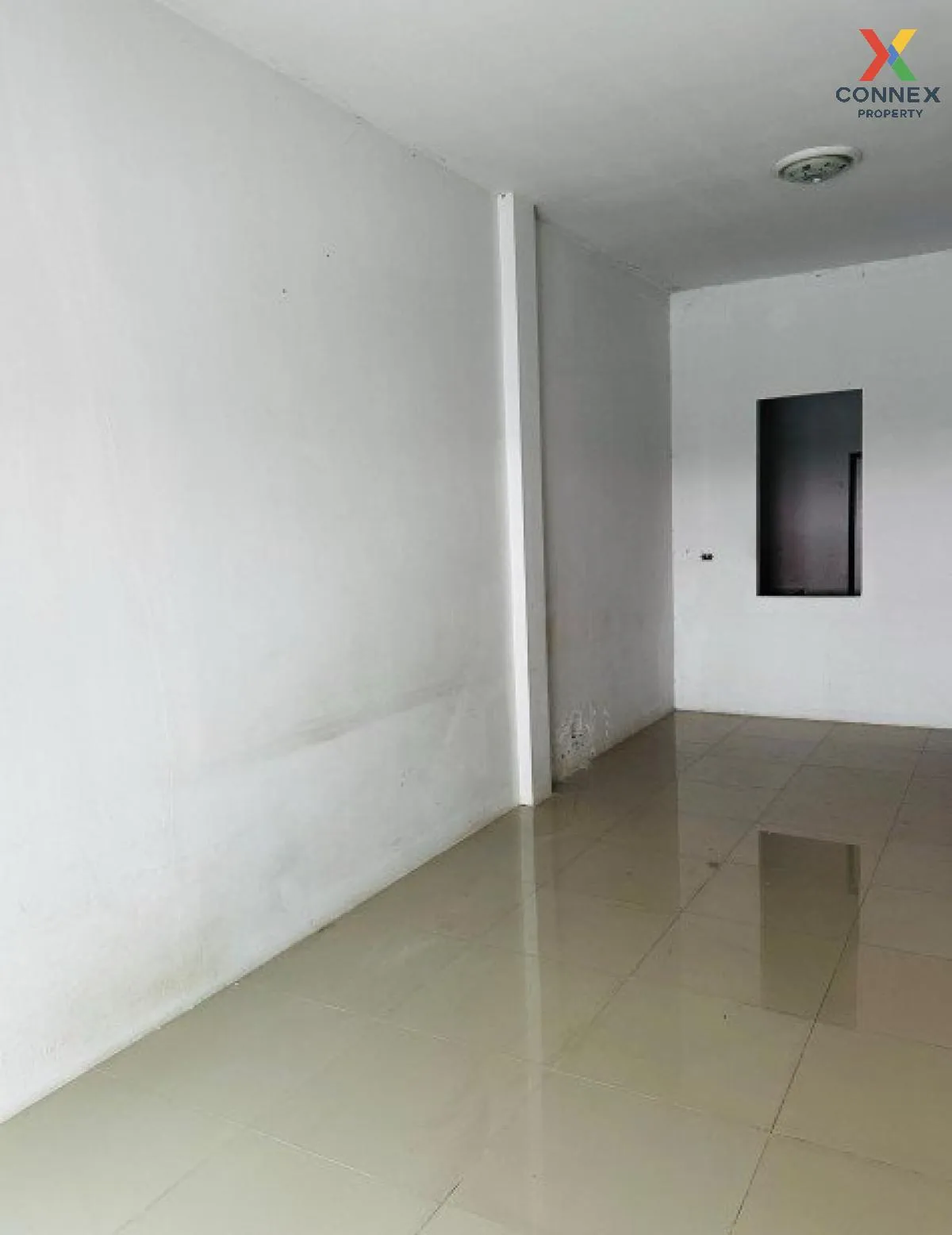 For Sale Townhouse/Townhome  , Romyen 2 Pluakdaeng - Wangtapin , 
