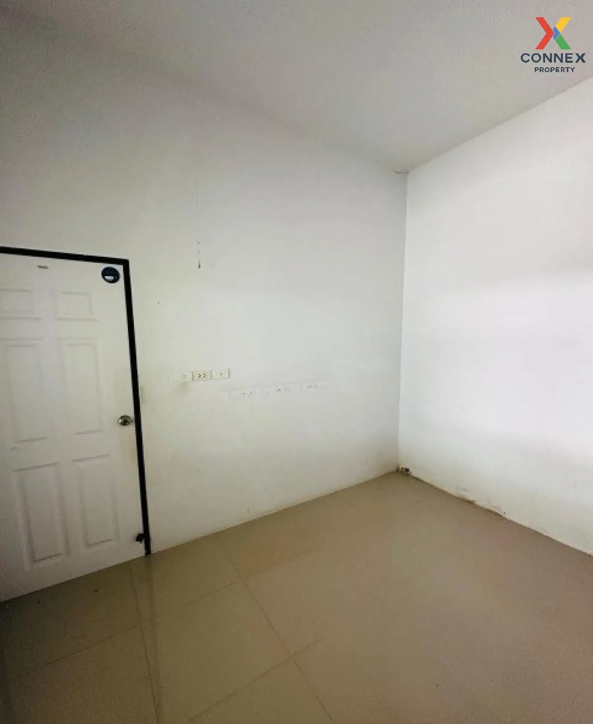 For Sale Townhouse/Townhome  , Romyen 2 Pluakdaeng - Wangtapin , 