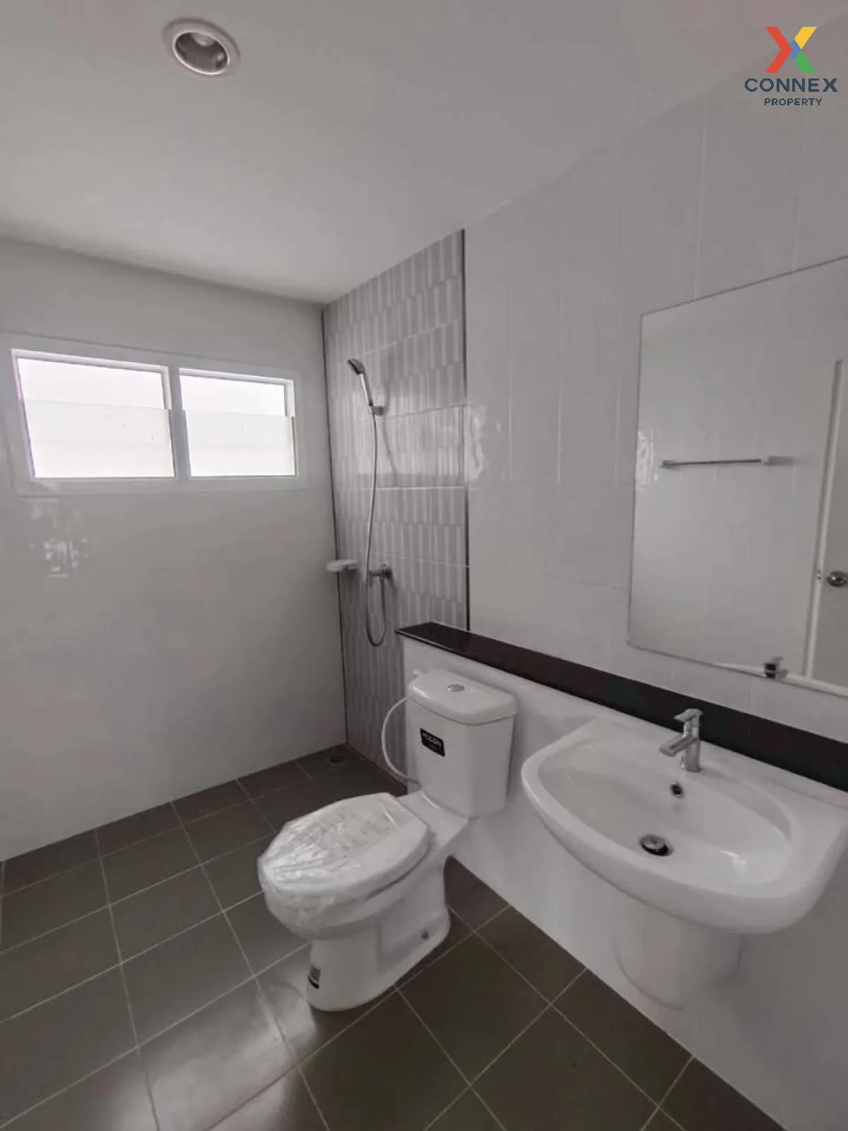 ขายบ้าน  ไลโอ นอฟ วงแหวน - ปิ่นเกล้า (พระนอน) MRT-สามแยกบางใหญ่ บ