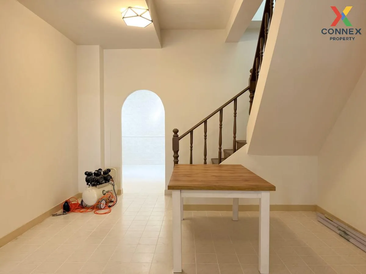 For Sale Townhouse , Baan U Charoen , Hua Mak , Bang Kapi , Bangk