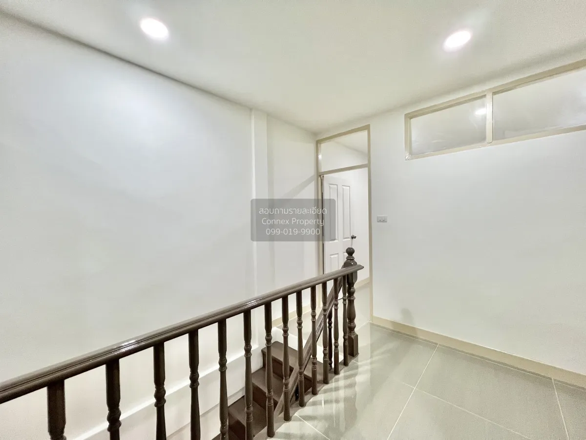 For Sale Townhouse , Baan U Charoen , Hua Mak , Bang Kapi , Bangk
