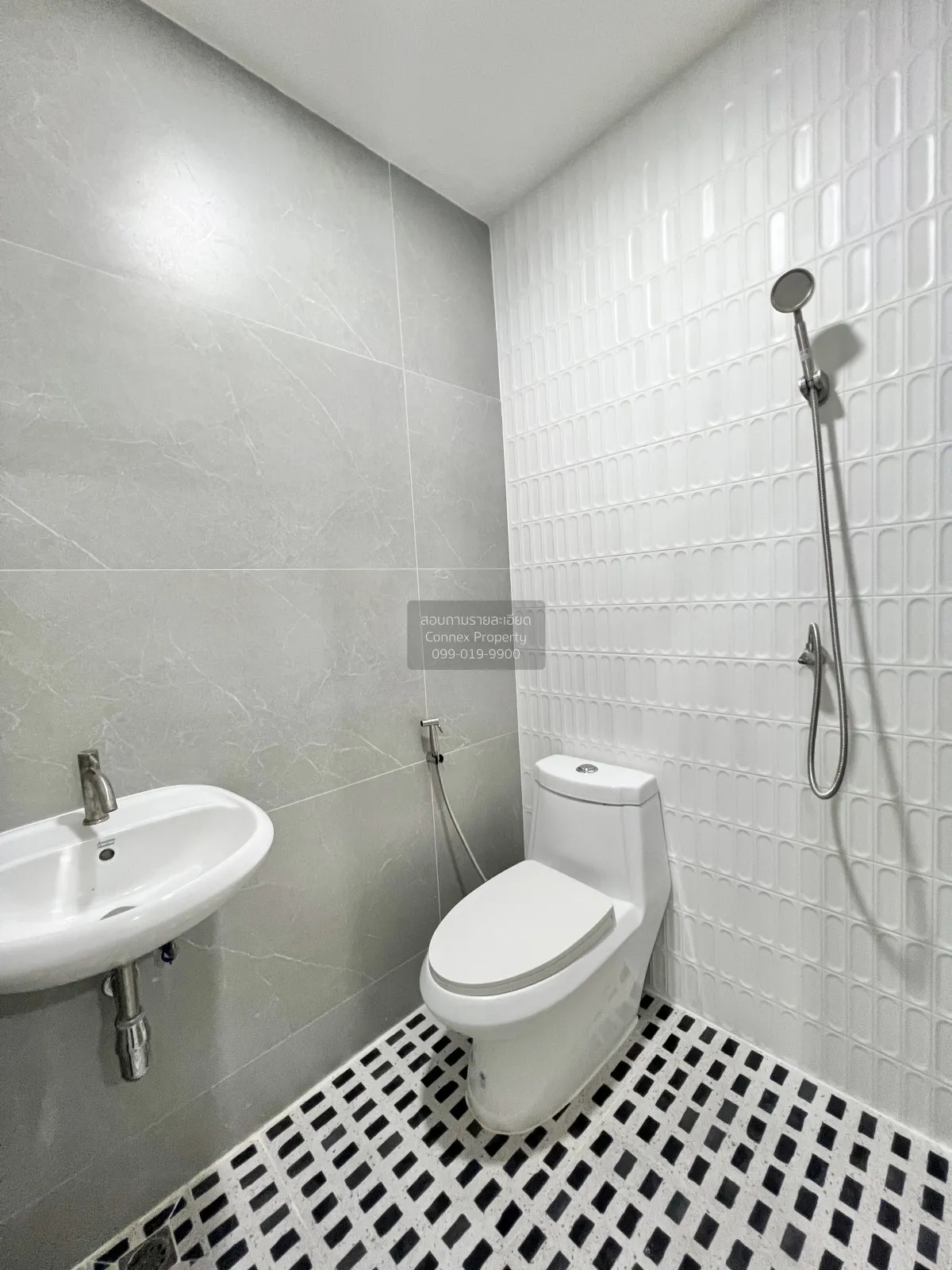 For Sale Townhouse , Baan U Charoen , Hua Mak , Bang Kapi , Bangk