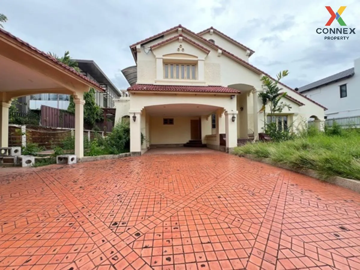 ขายบ้าน  ลดาวัลย์ ศรีนครินทร์ ชั้นสูง ห้องมุม หน้ากว้าง บางแก้ว บ