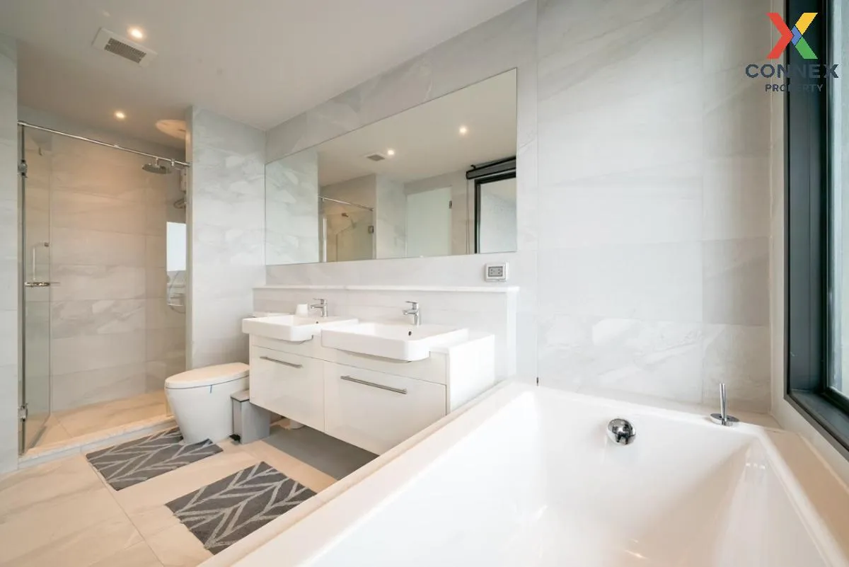 For Rent Condo , RHYTHM Ekkamai , BTS-Ekkamai , Khlong Tan Nuea ,