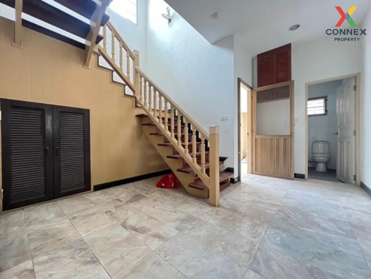 ขายบ้าน  ลดาวัลย์ ศรีนครินทร์ หน้ากว้าง บางแก้ว บางพลี สมุทรปรากา