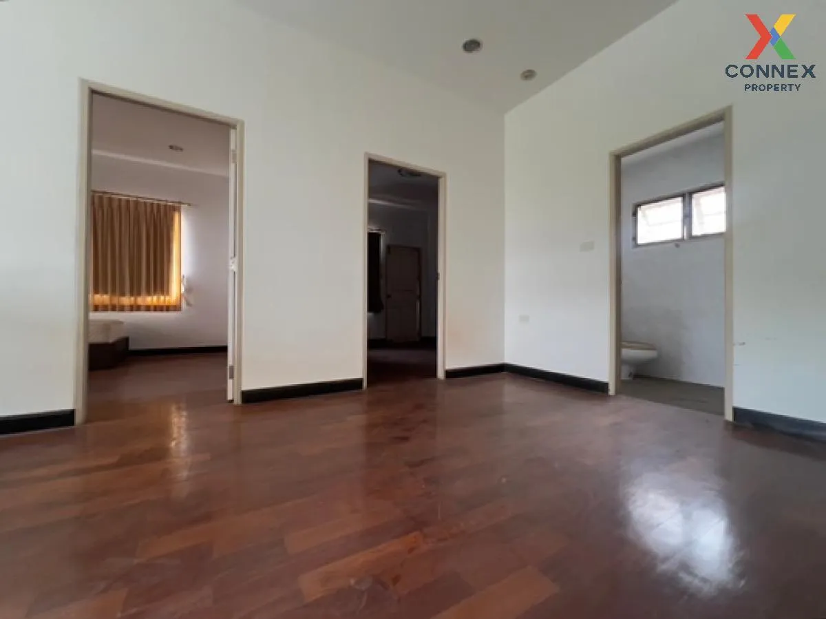 ขายบ้าน  ลดาวัลย์ ศรีนครินทร์ หน้ากว้าง บางแก้ว บางพลี สมุทรปรากา