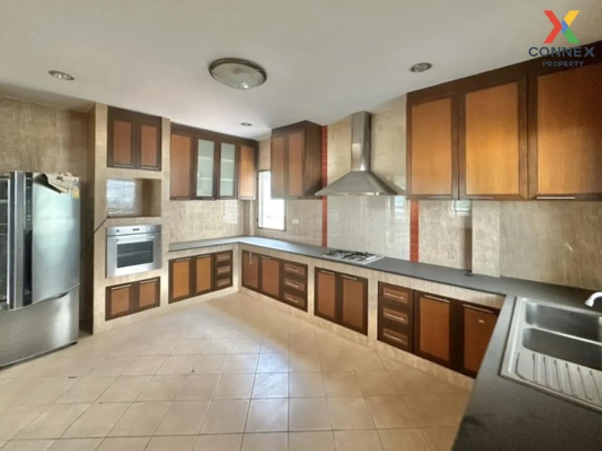 ขายบ้าน  ลดาวัลย์ ศรีนครินทร์ หน้ากว้าง บางแก้ว บางพลี สมุทรปรากา