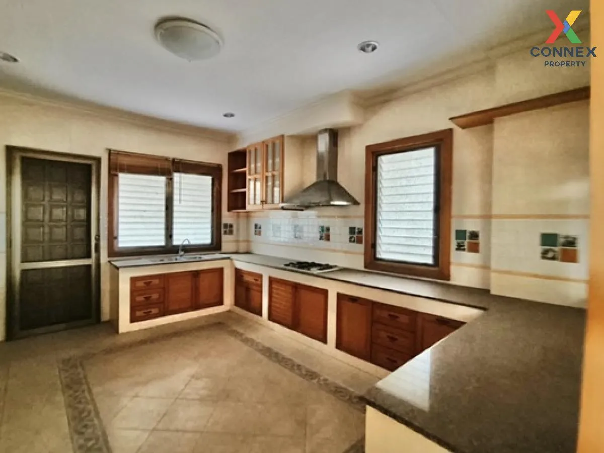 ขายบ้าน  ลดาวัลย์ ศรีนครินทร์ หน้ากว้าง บางแก้ว บางพลี สมุทรปรากา